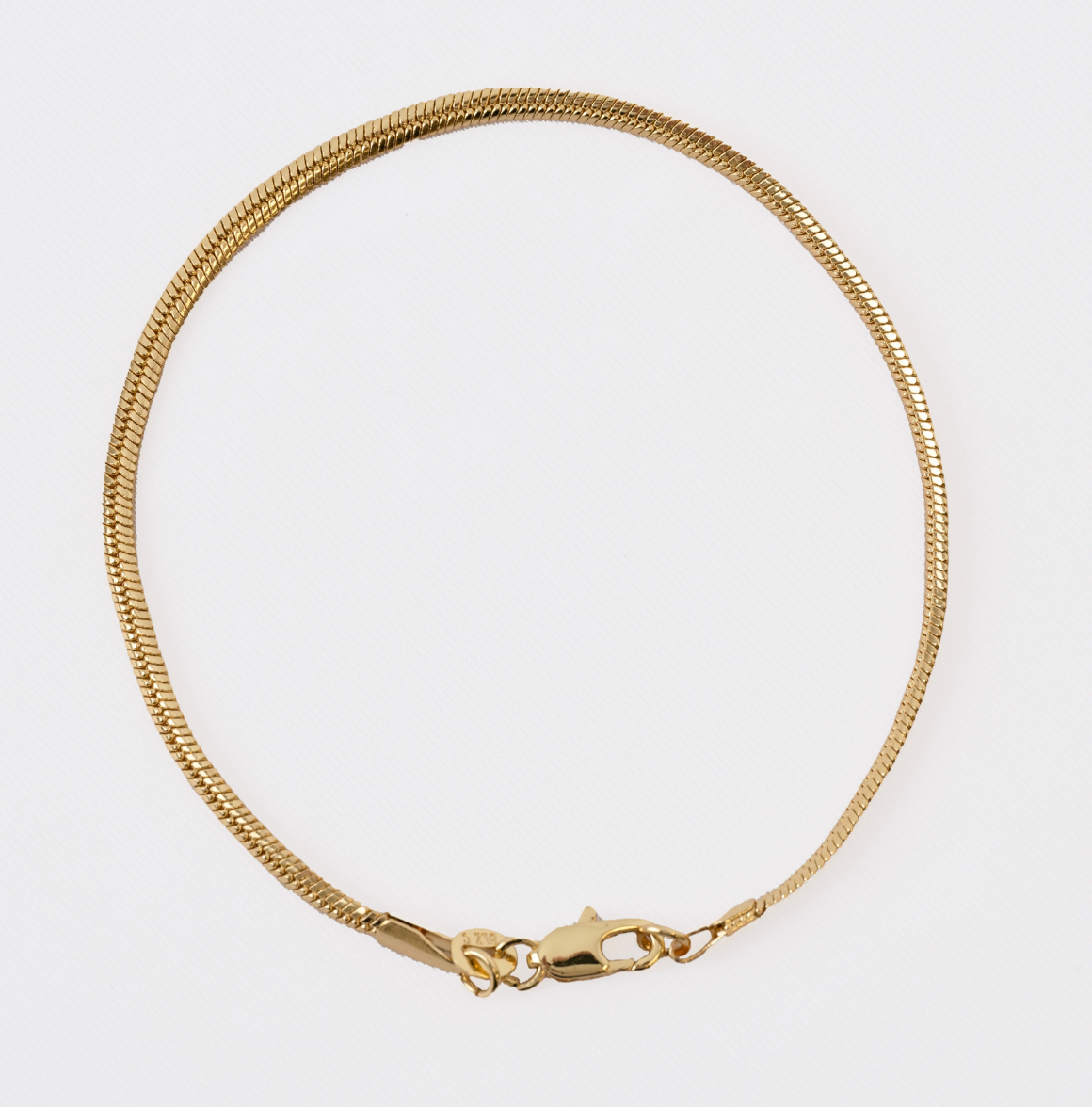 Pulsera Serpiente — Tejido Liso Oro Laminado 18K | 20 cm