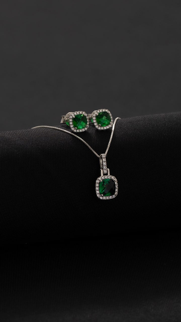 Conjunto Luz de Esmeralda