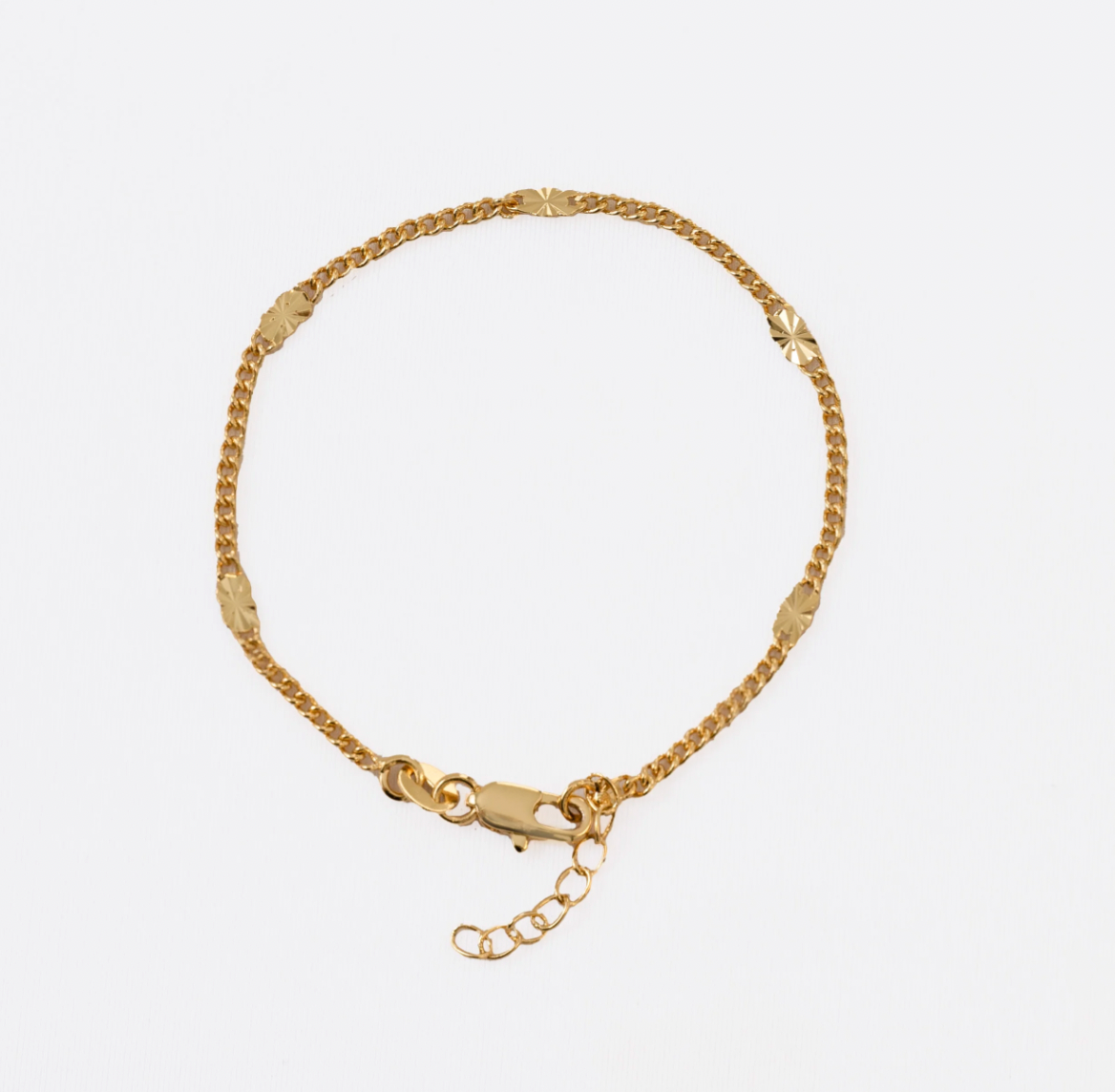 Pulsera Cubana con Destellos — Oro Laminado 18K | 16 cm + Extensor