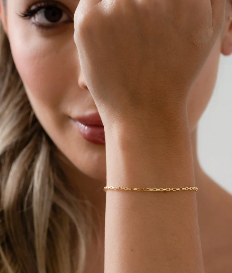 Pulsera Vintage — Eslabones Rectangulares Oro Laminado 18K | 16 cm + Extensor