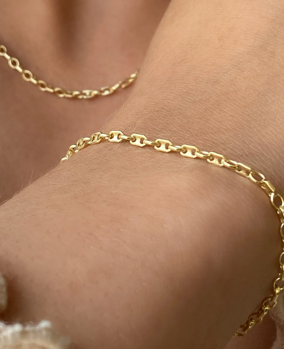 Pulsera Gucci IT — Base Plata Italiana Laminada en Oro 18K | 2.5 mm | 16 cm