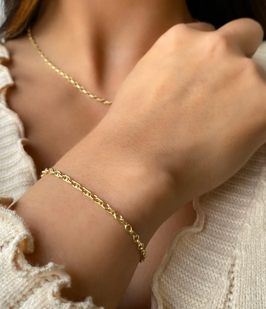 Pulsera Gucci IT — Base Plata Italiana Laminada en Oro 18K | 2.5 mm | 16 cm