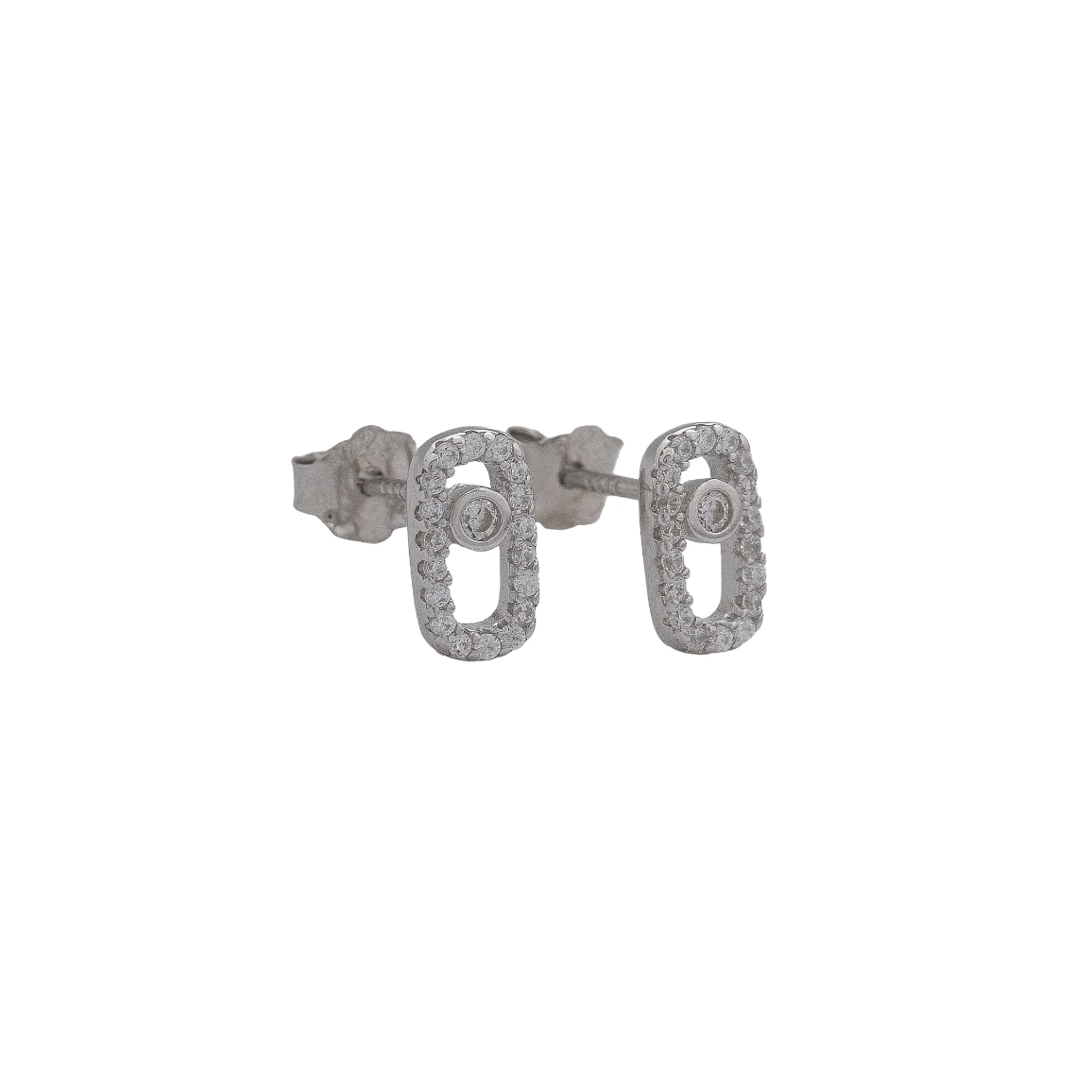 A Messika 4x8 mm