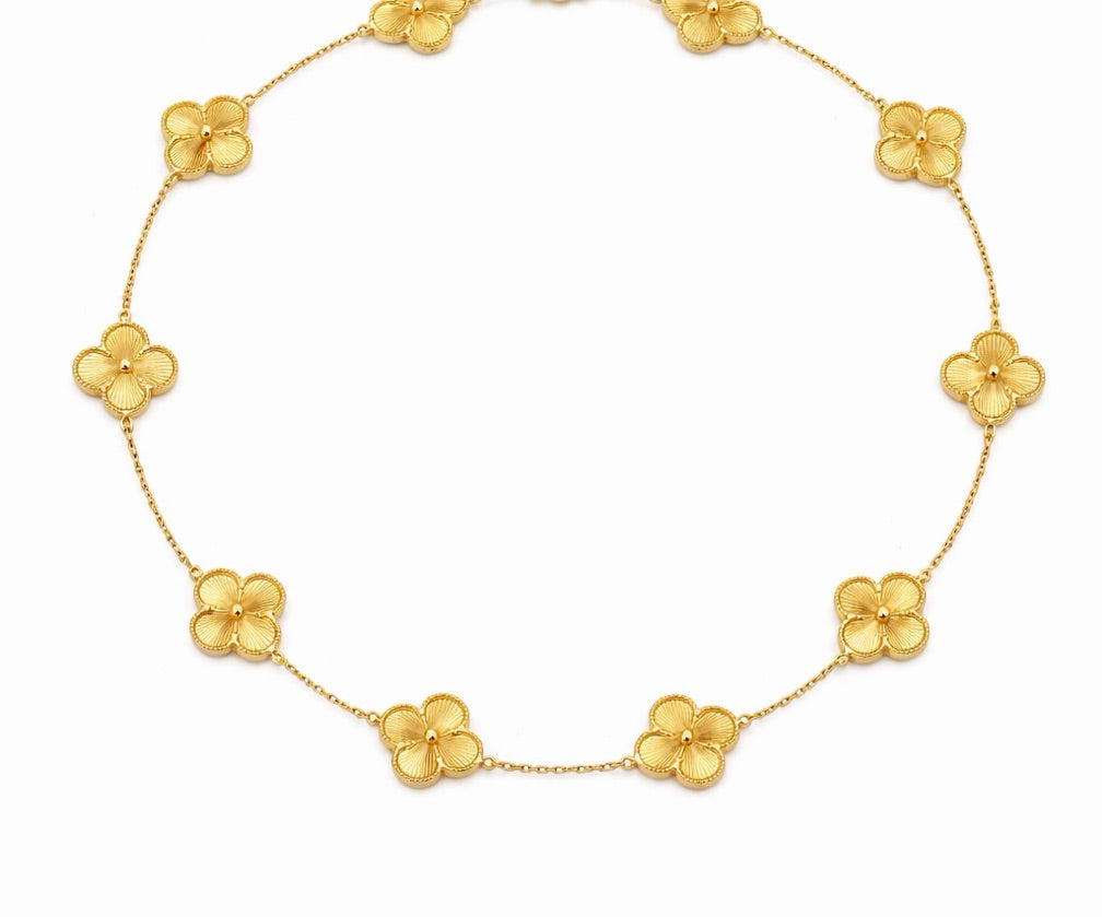 Collar Vnc dorado
