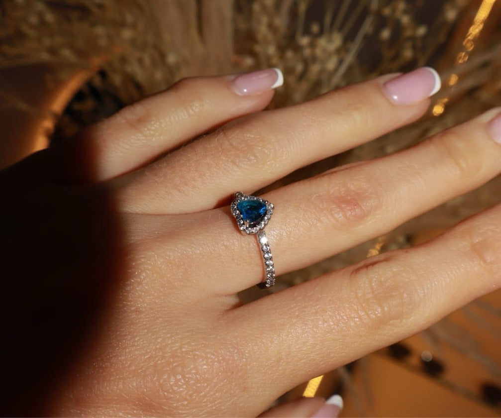 Anillo corazón azul